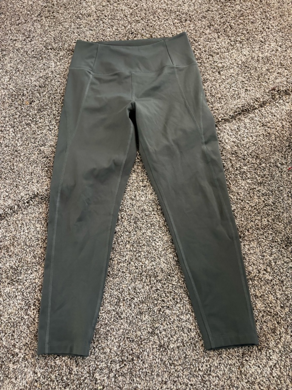 Girlfriend Collective Cropped Hunter Green Athletic Leggings - Picture 2 of 6